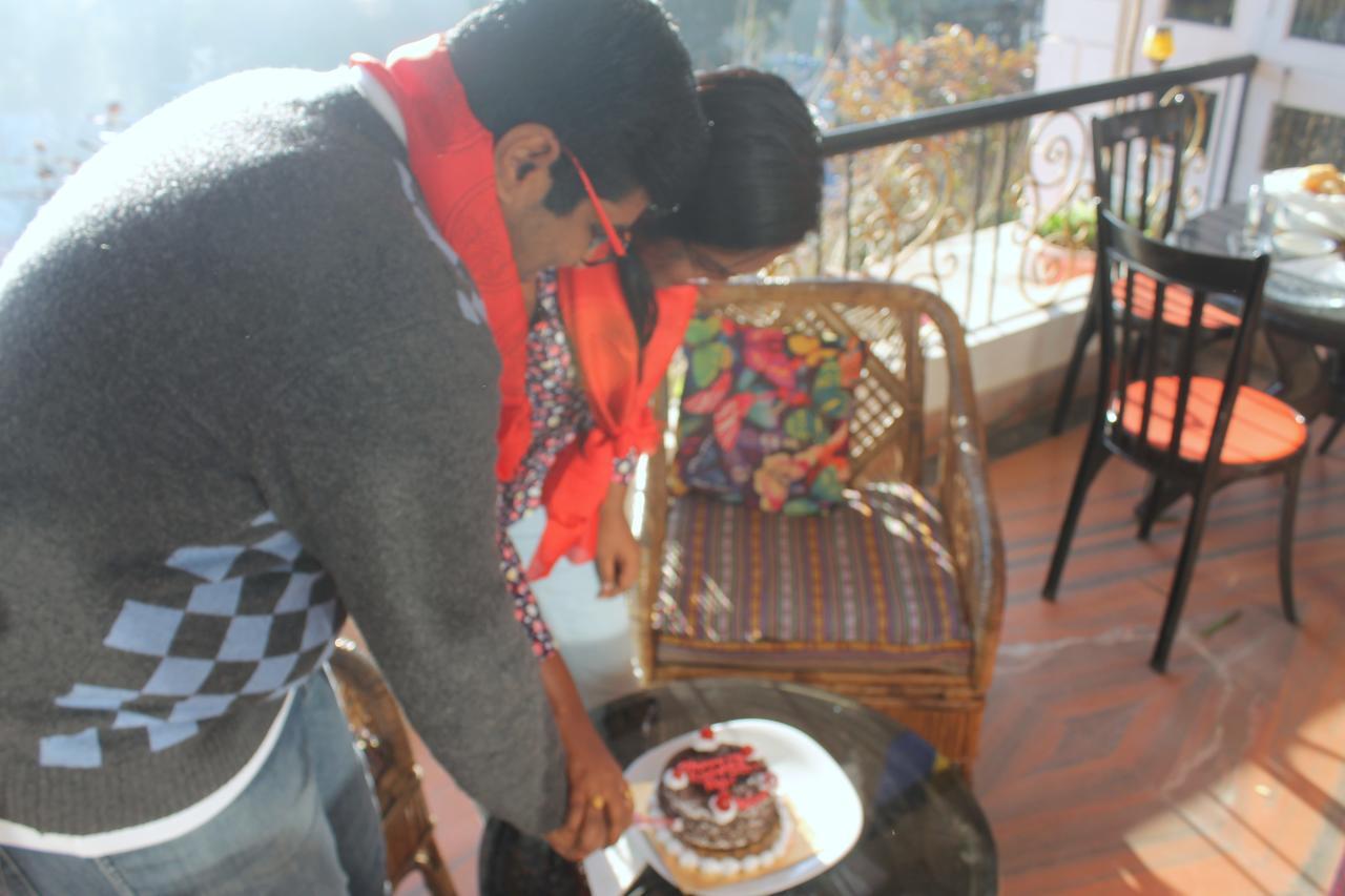 Mansarover Home Stay 칼림퐁 외부 사진