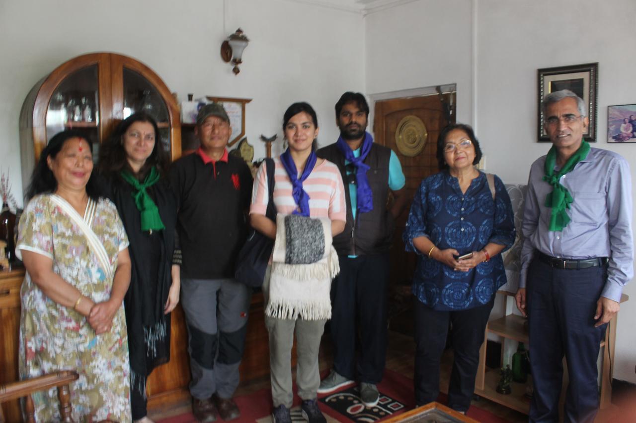 Mansarover Home Stay 칼림퐁 외부 사진