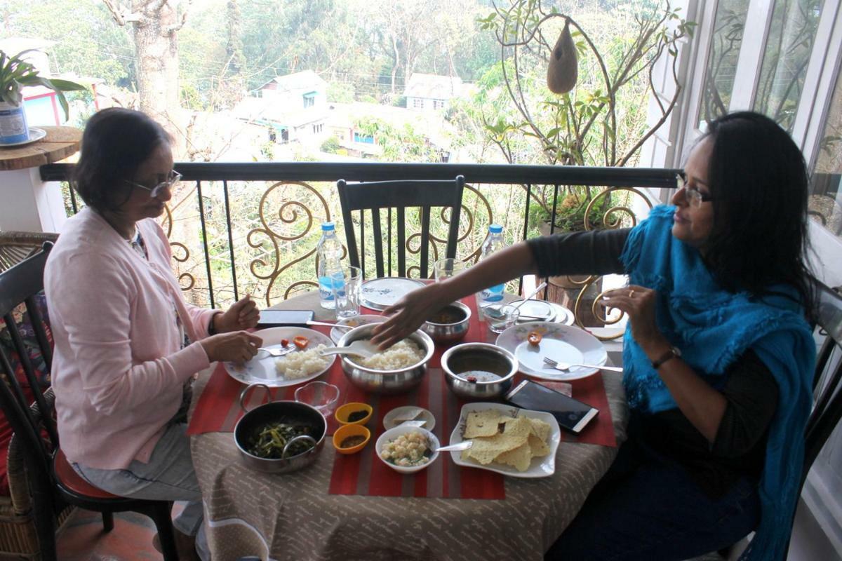 Mansarover Home Stay 칼림퐁 외부 사진