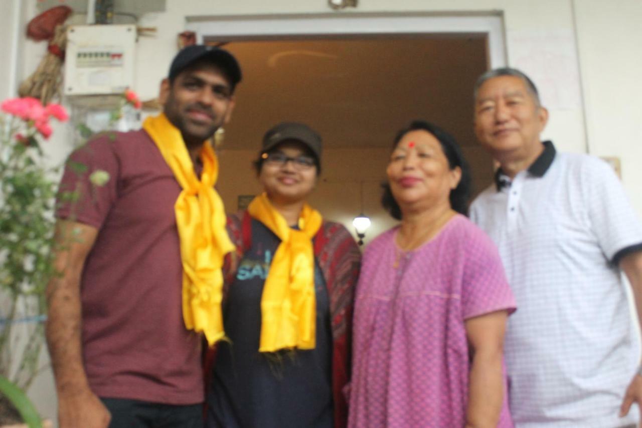 Mansarover Home Stay 칼림퐁 외부 사진